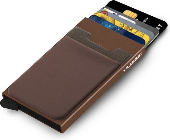 Walletstreet Uitschuifbare Pasjeshouder Plus 2 - Walletstreet Aluminium Creditcardhouder Card Protector Anti-Skim/ RFID Card Protector 7 Pasjes – Bruin/Brown