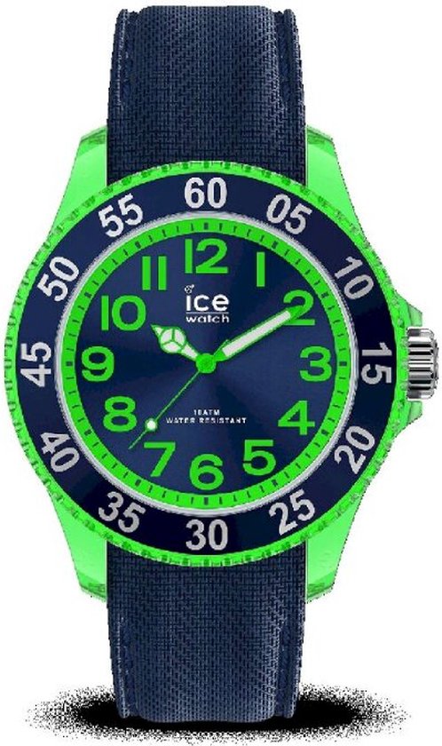 Blauw horloge met neon-groene lunette, wijzers en cijfers. Donkerblauwe band.