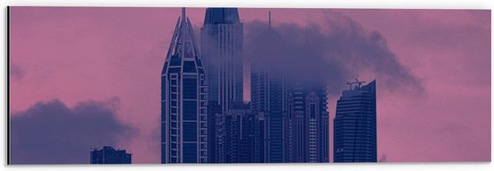 Dibond - Wolkenkrabbers met Roze Lucht - 60x20 cm Foto op Aluminium (Wanddecoratie van metaal)