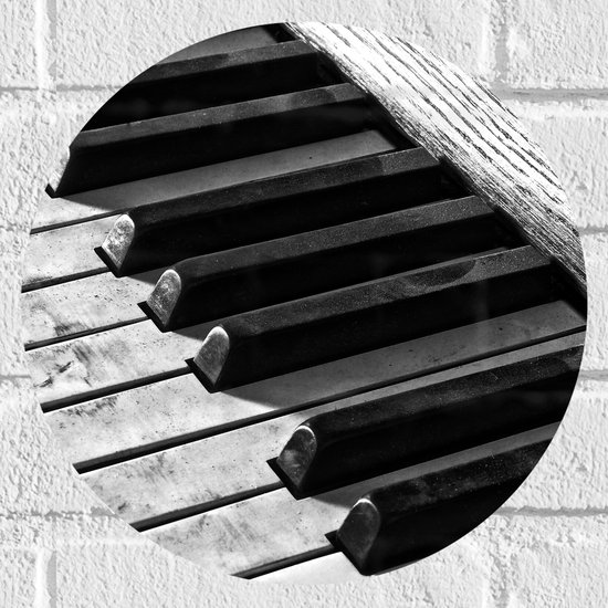 Muursticker Cirkel - Toetsen van een Oude Veroeste Piano - 30x30 cm Foto op Muursticker