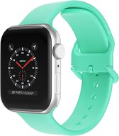 EP Goods - Bandje Geschikt voor Apple Watch Series 1/2/3/4/5/6/SE/7/8/Ultra en Ultra 2 - 42/44/45/49mm - Siliconen - Met Gesp Sluiting - Aquablauw/Turquoise