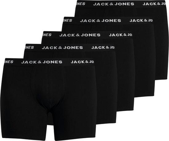 Vijf zwarte Jack & Jones boxershorts, schuin geplaatst, met logo op de band.