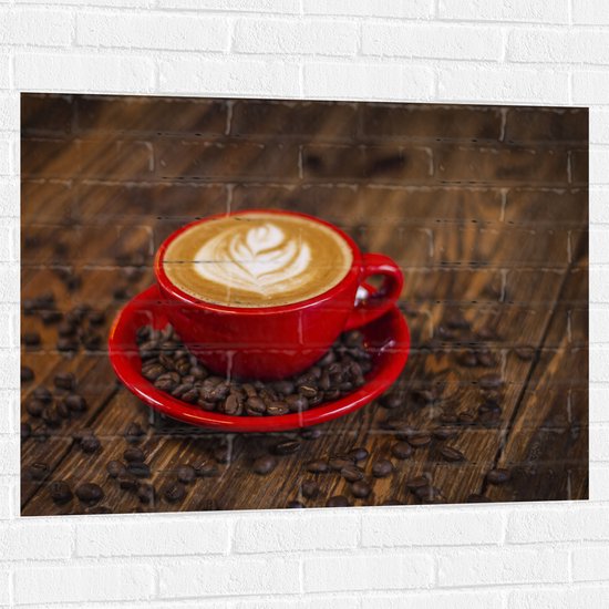 Muursticker - Rood Kopje met Koffie Omringd door Koffiebonen - 100x75 cm Foto op Muursticker