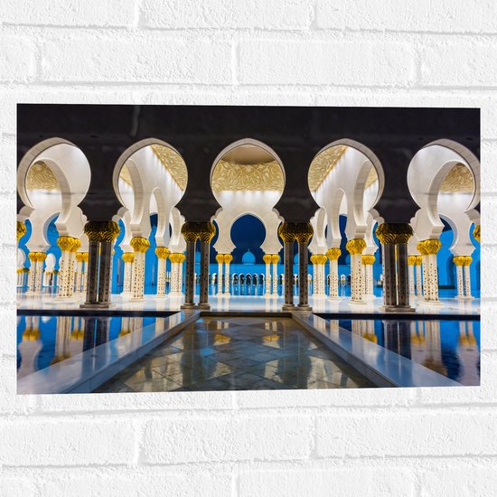 Muursticker - Prachtig Versierde Binnenkant van Sjeik Zayed Moskee in Abu Dhabi - 60x40 cm Foto op Muursticker