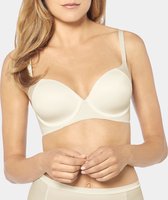 Triumph Body Make-up Soft Touch WP EX Dames Beha - VANILLE - Maat A85