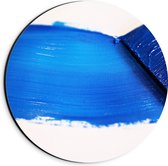 Dibond Muurcirkel - Blauwe Verf Streep op Witte Achtergrond - 20x20 cm Foto op Aluminium Muurcirkel (met ophangsysteem)