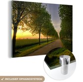 MuchoWow® Glasschilderij 180x120 cm - Schilderij acrylglas - Laan met bomen - Foto op glas - Schilderijen