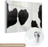 MuchoWow® Glasschilderij 150x100 cm - Schilderij acrylglas - Dierenprint - Koeien - Vacht - Foto op glas - Schilderijen
