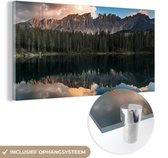 MuchoWow® Glasschilderij 40x20 cm - Schilderij acrylglas - Italië - Berg - Water - Foto op glas - Schilderijen
