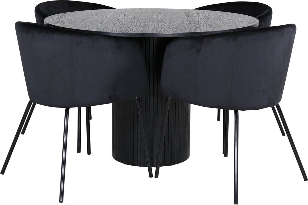 BiancaROBL eethoek eetkamertafel zwart en 4 Berit eetkamerstal velours zwart.