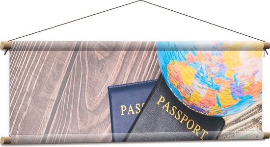 WallClassics - Textielposter - Tafereel van Paspoorten bij Kleine Wereldbol - 90x30 cm Foto op Textiel