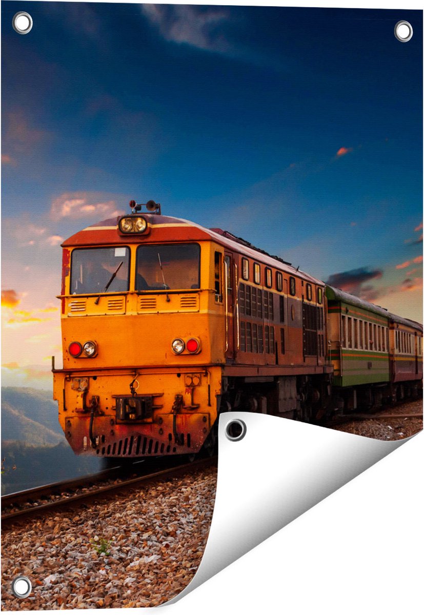 Gards Tuinposter Trein tussen de Bergen in Thailand - 40x50 cm - Tuindoek - Tuindecoratie - Wanddecoratie buiten - Tuinschilderij Multikleur