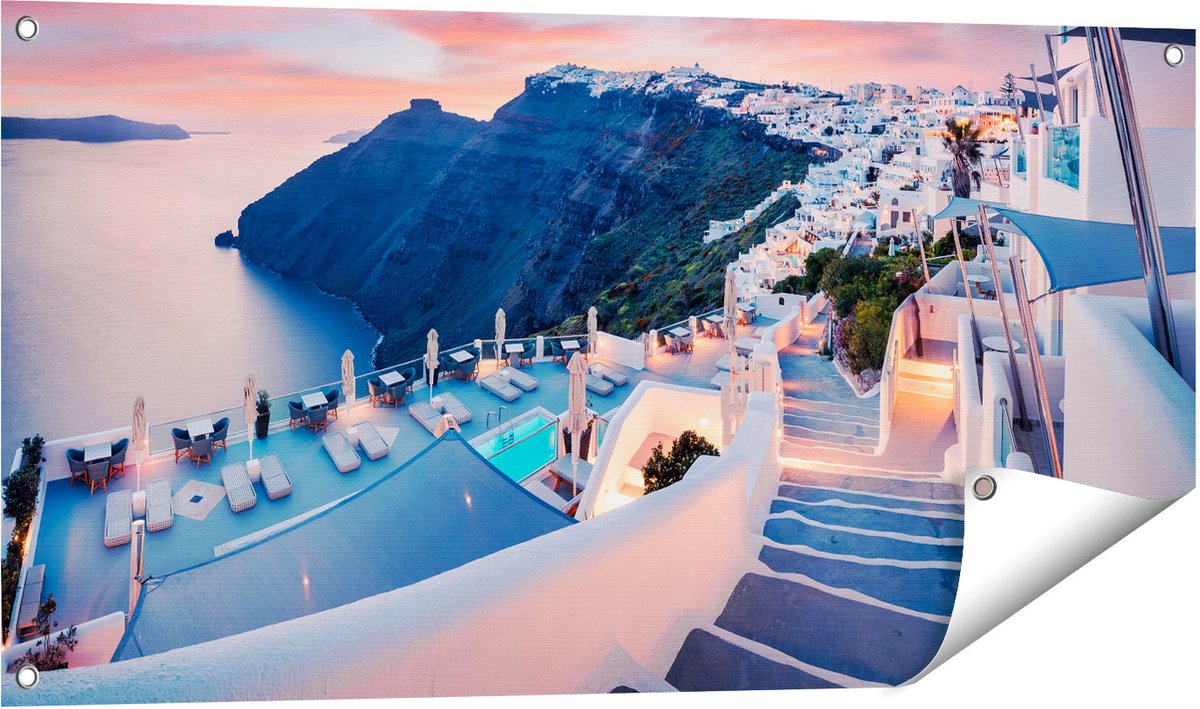 Gards Tuinposter Luxe Huisjes aan de Kust in Fira, Griekenland - 100x50 cm - Tuindoek - Tuindecoratie - Wanddecoratie buiten - Tuinschilderij Multikleur
