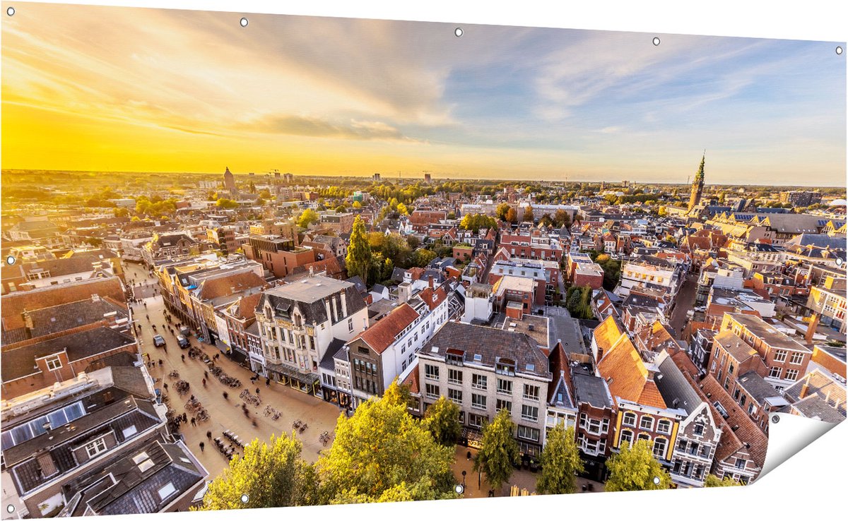 Gards Tuinposter Groningen Skyline Stad bij Zonsondergang - 200x100 cm - Tuindoek - Tuindecoratie - Wanddecoratie buiten - Tuinschilderij Multikleur