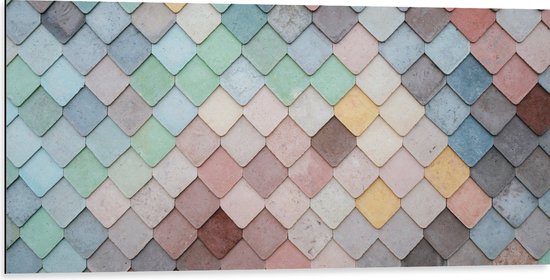 Dibond - Wand met Driehoekvormige Textuur in Verschillende Kleuren - 100x50 cm Foto op Aluminium (Wanddecoratie van metaal)