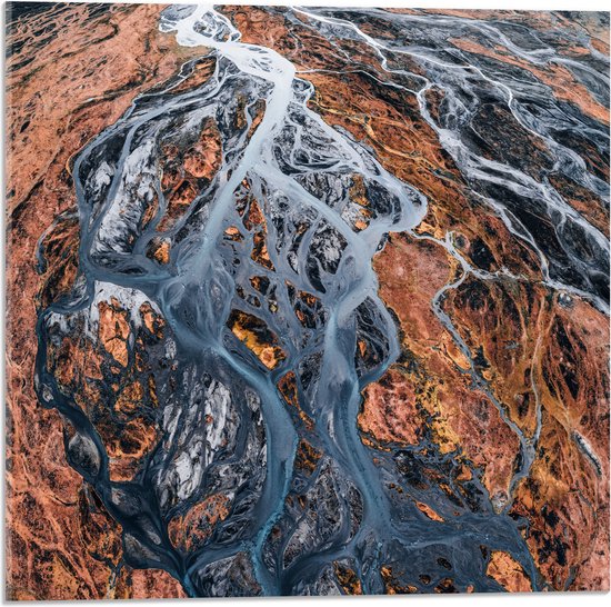 Acrylglas - Patroon van Rivieren Stromend door Vulkaangebied - 50x50 cm Foto op Acrylglas (Met Ophangsysteem)