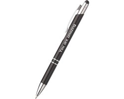 Akyol - you are amazing pen - zwart - gegraveerd - Quotes pennen - collega - pen met tekst - leuke pennen - grappige pennen - werkpennen - stagiaire cadeau - cadeau - bedankje - afscheidscadeau collega - welkomst cadeau - met soft touch