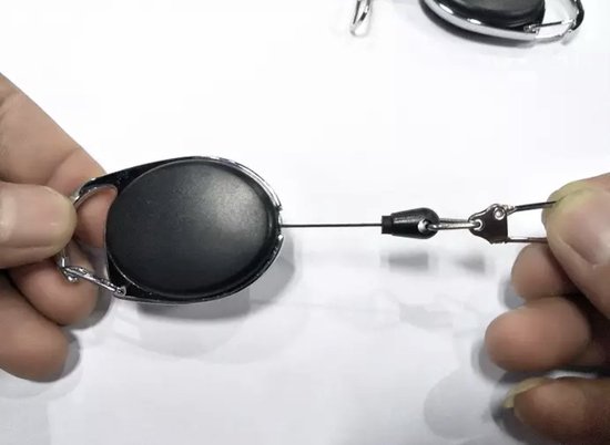 LetCart Badge Reels intrekbare intrekbare badgehouder clips 5 stuks, stevig vastgeklemde badge-rollen voor artsen, verpleegkundigen studenten, stijlvolle metalen badge-clips, gemakkelijk te gebruiken