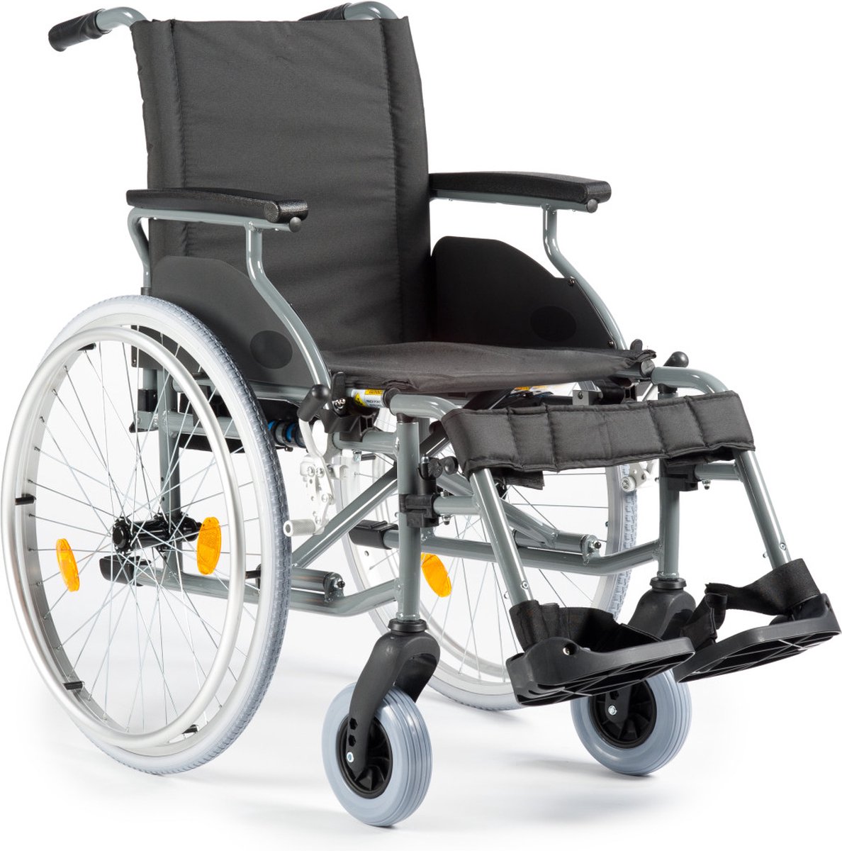Goedkoopste MultiMotion M6 lichtgewicht rolstoel - Zitbreedte 45 cm - Inklapbaar - PU banden