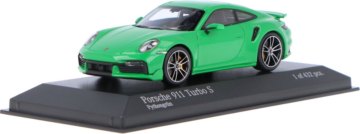 Porsche 911 Turbo S Sport Design 2021 - 1:43 - Minichamps