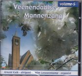 Veenendaalse Mannenzang 5, o.l.v. Arnold Kuik, Wim Leeuwenkamp orgel