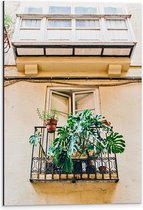 Dibond - Balkon met Groene Planten - 40x60 cm Foto op Aluminium (Wanddecoratie van metaal)