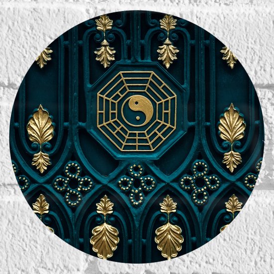 Muursticker Cirkel - Blauwe Houten Deur met Gouden Details - 20x20 cm Foto op Muursticker