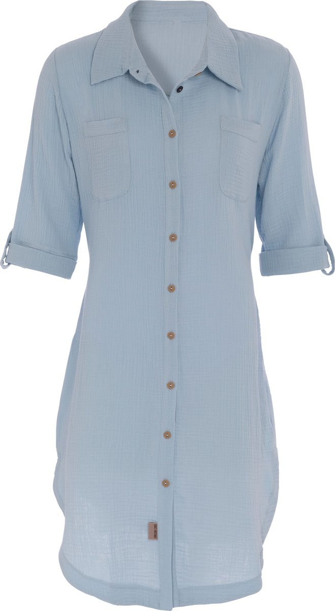 Knit Factory Kim Dames Blousejurk - Lange blouse dames - Blouse jurk lichtblauw - Zomerjurk - Overhemd jurk - S - Indigo - 100% Biologisch katoen - Knielengte