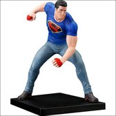 Clark Kent (Superman Action Comics: Truth), Kotobukiya ArtFx figuur
