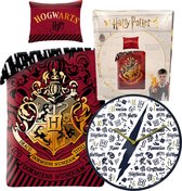 Harry Potter Dekbedovertrek Hogwarts - Eenpersoons - 140 x 200 cm - katoen - Jongens meisjes dekbed - incl. Gryffindor wandklok 25cm