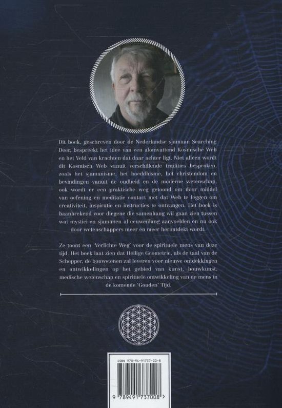 Achterkant boek met portret van een man en tekst over het boek 'Het Kosmisch Web en de Sjamaan'.