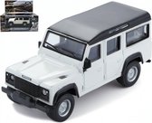 Land Rover Defender 110 1:47 wit metalic