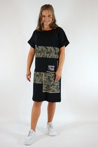 La Pèra Zwart- Legergroene Jerseyjurk SNT T-Shirt jurk legerprint Dames - Maat M
