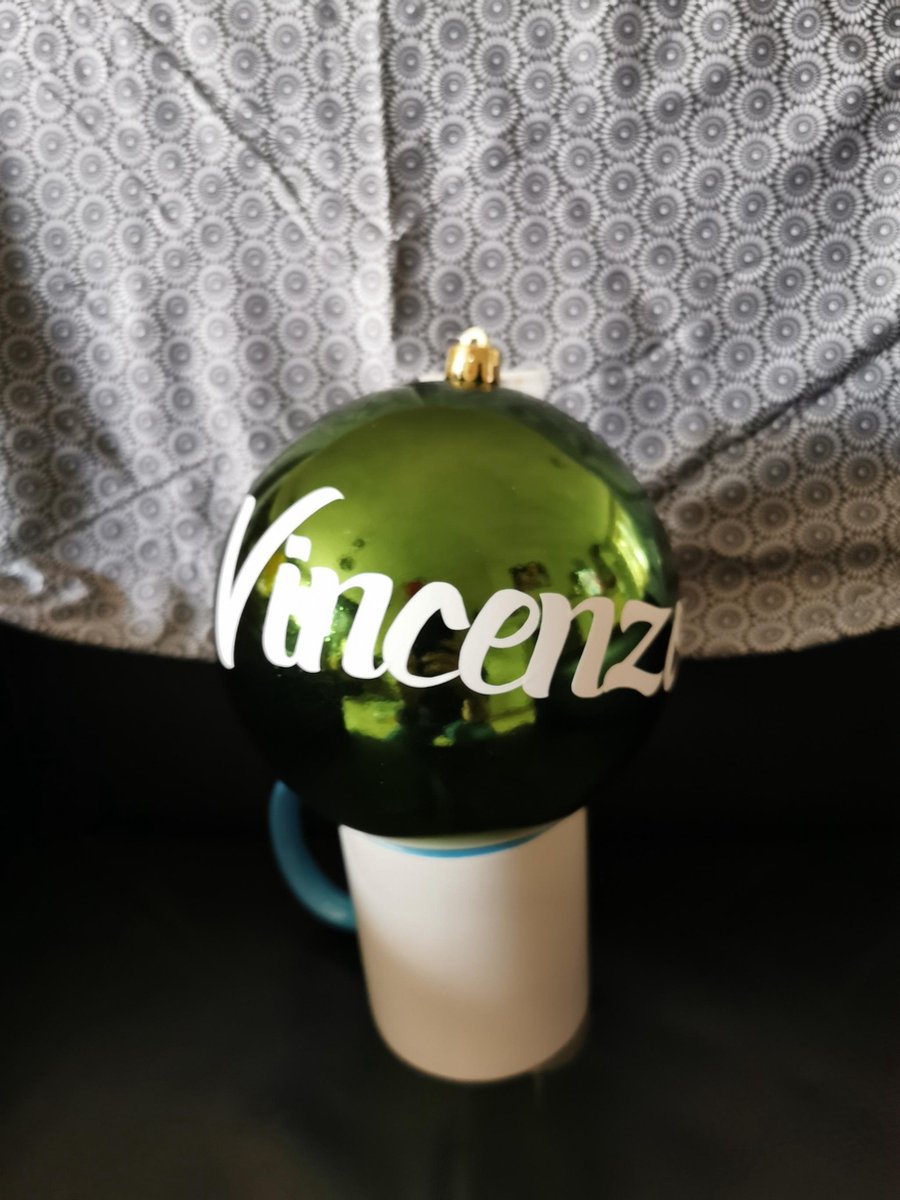 Kerstbal groot groen glans met naam