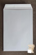 EB4 Envelop (262 x 371 mm) - 120 grams met stripsluiting - 250 stuks