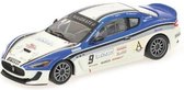 De 1:43 Diecast Modelcar van de Maserati Granturismo MC GT4 # 9 van de Trofeo Granturismo 2010.De rijders waren MonCada en Petrini.This schaalmodel is beperkt door 1008 stuks. De fabrikant is Minichamps.Dit model is alleen online beschikbaar