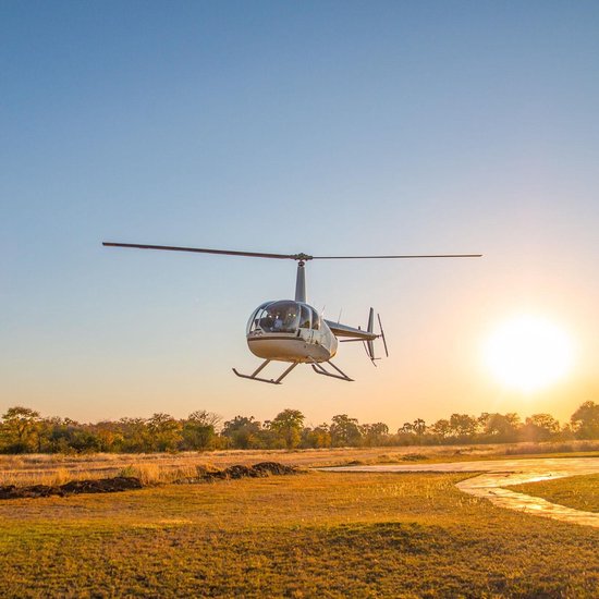 Bongo Bon - Helikoptervlucht (12 min) en navigeren met een Segway (30 min) Cadeaubon - Cadeaukaart cadeau voor man of vrouw | 9 activiteiten met een helikopter en Segway
