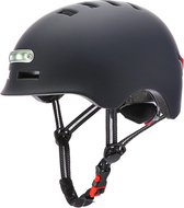 Fietshelm met ingebouwde voor- en achterlicht|LED licht |SMART helm|, fiets, step| Maat = M | Kleur = zwart| Oplaadbaar!