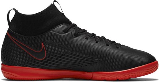 nike mercurial superfly 37