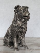 asbeeld urn zittende Border Collie hondenurn 25 cm