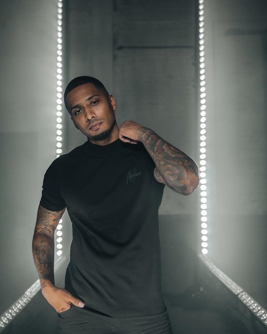 malelions turtleneck