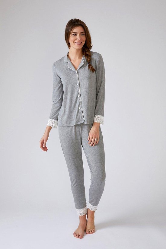Pretty You London Lace Modal Pyjama Set Maat 40 Grey | bol.com
