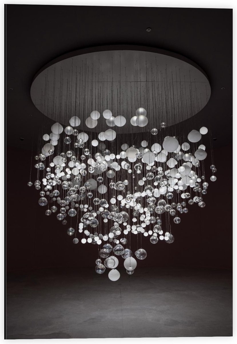 Dibond - Mega Kroonluchter (zwart/wit) - 40x60cm Foto op Aluminium (Wanddecoratie van meta