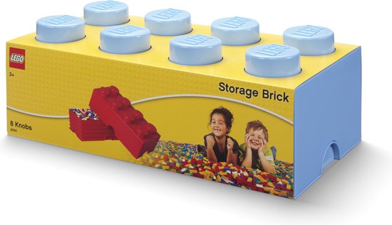 Boîte de rangement Lego jaune à 8 plots, couvercle bleu clair. Sur le devant, deux enfants souriants dans une piscine de Lego.