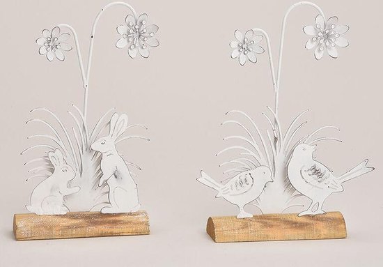 Pasen - Paasdecoratie - Metalen haasjes of vogeltjes op een houten sokkel