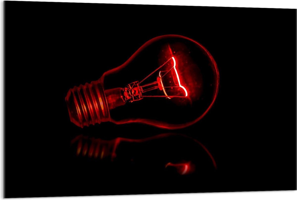 Acrylglas - Rode Gloeilamp op Zwarte Achtergrond - 120x80cm Foto op Acrylglas (Wanddecorat