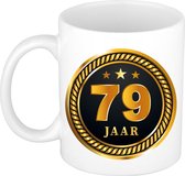 79 jaar cadeau mok / beker medaille goud zwart voor verjaardag/ jubileum