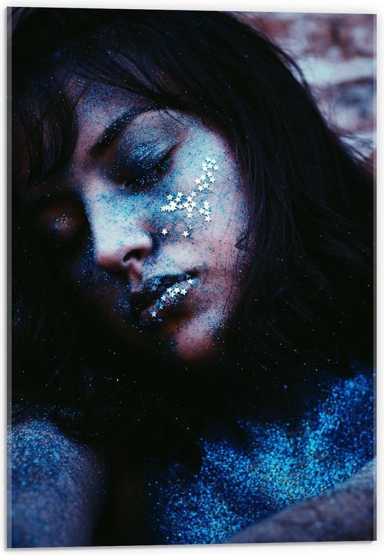 Acrylglas - Meisje met Blauwe Glitters en Sterretjes - 40x60cm Foto op Acrylglas (Wanddecoratie op Acrylglas)