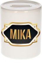 Mika naam cadeau spaarpot met gouden embleem - kado verjaardag/ vaderdag/ pensioen/ geslaagd/ bedankt