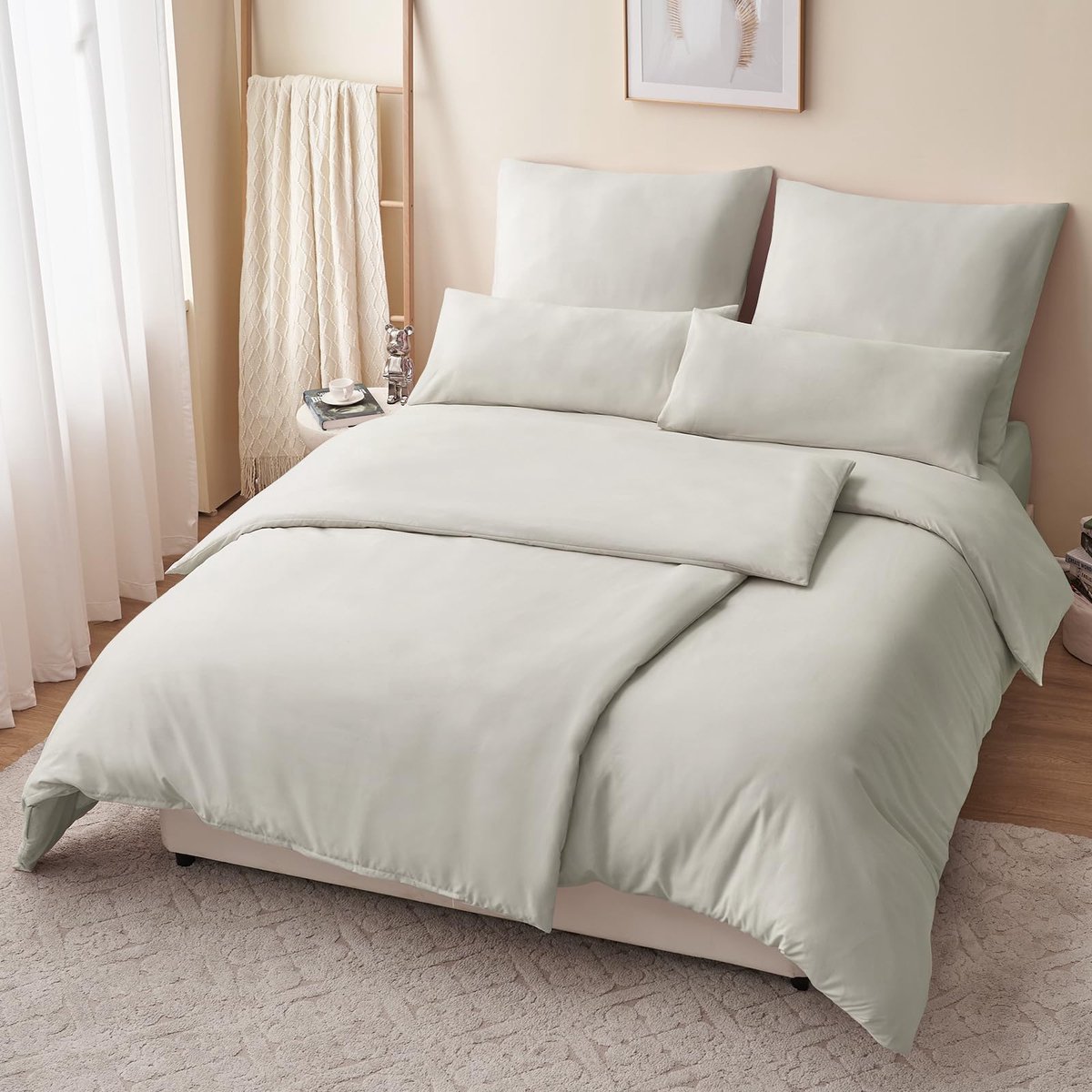 Unyqoos Comfortabele microvezel beddengoedset met ritssluiting en kussenslopen beige